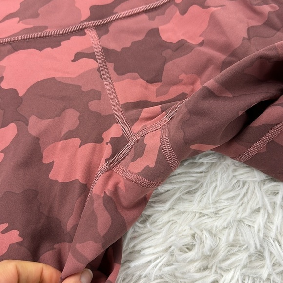 Lululemon Wunder Train High-Rise Tight 25" Heritage 365 Camo Brier Rose Multi - Picture 2 of 5